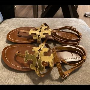 Tory Burch Phoebe Logo Flat Thong Sandal Size 9